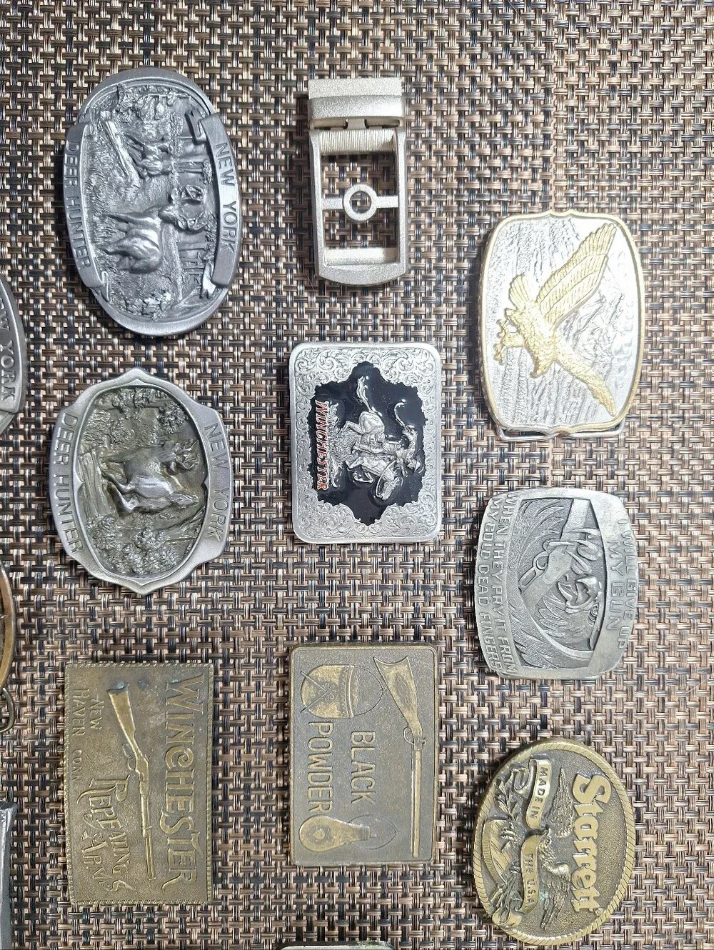 Vintage 19 Belt Buckle Lot-Winchester-Gun-Pistol- Eagle-New YORK-MADE IN USA-JD